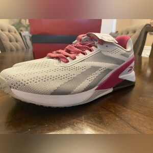 Reebok Women's Nanoflex Tr 2.0 Cross Trainer - size 9